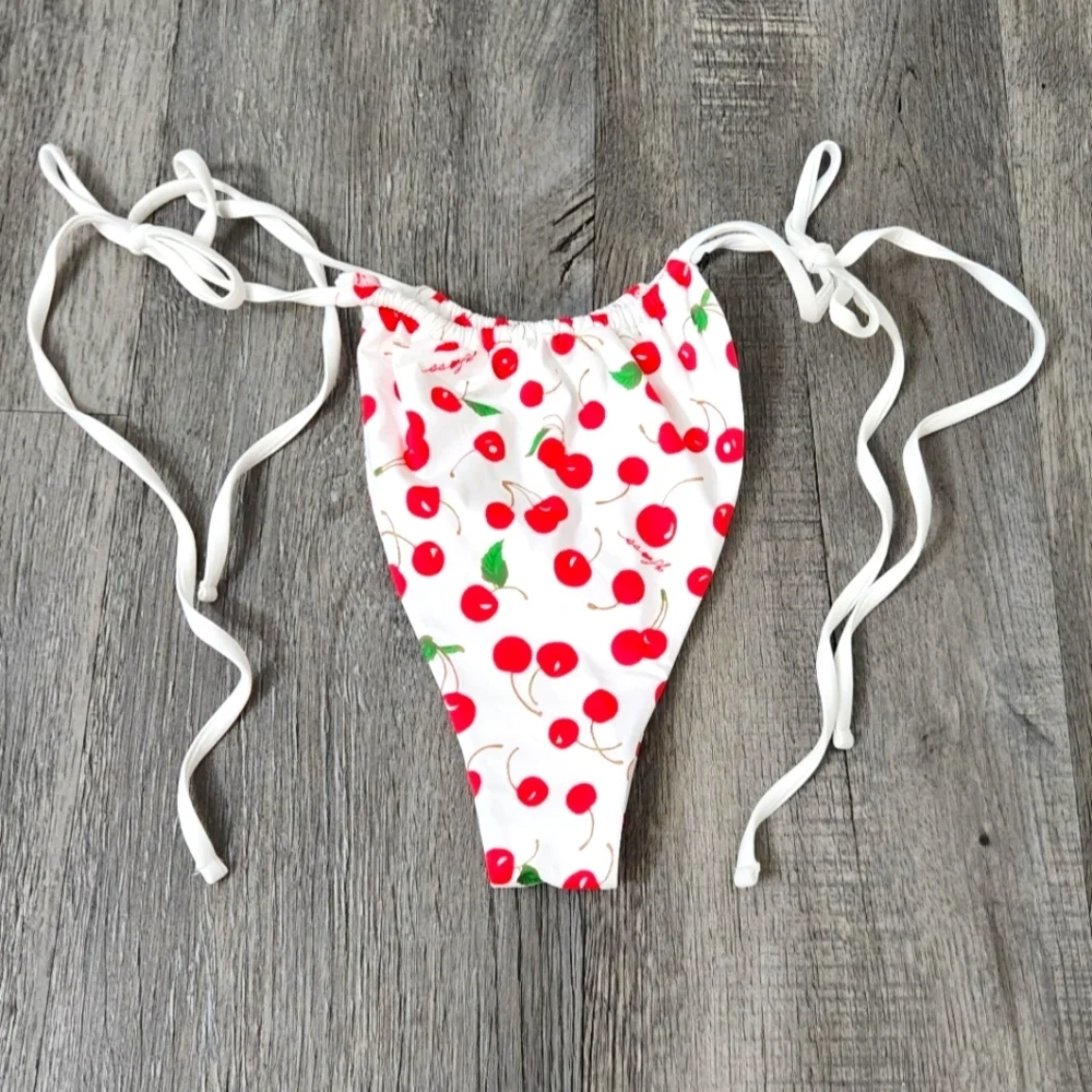 New!Frankie's Bikinis Sydney Sweeney Tia‎ Bikini Bottom
